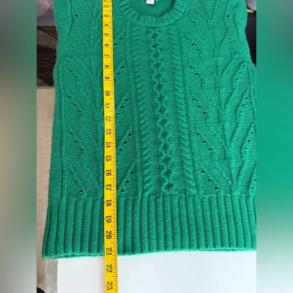 J. Crew Women’s Green Ribbed Crew Neck Cable Knit Sweater Sz Small - Picture 7 of 11